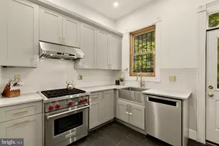1333 Wallach Pl NW, Washington, DC 20009 - Photo 13