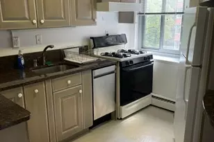 4200 Cathedral Ave NW, Washington, DC 20016 - Photo 7