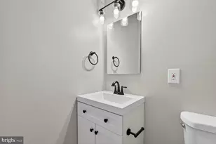 1008 Rittenhouse St NW, Washington, DC 20011 - Photo 7