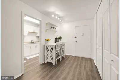 2401 H Street NW #209, Washington, DC 20037 - Photo 5
