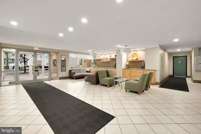 2401 H Street NW #209, Washington, DC 20037 - Photo 3