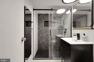 2401 H St NW, Washington, DC 20037 - Photo 17