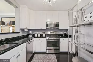 915 E St NW, Washington, DC 20004 - Photo 5