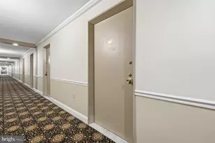 2501 Calvert St NW, Washington, DC 20008 - Photo 11