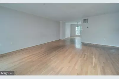 881-A Barnaby Street SE, Washington, DC 20032 - Photo 11