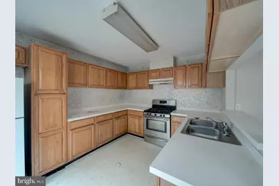 881-A Barnaby Street SE, Washington, DC 20032 - Photo 21
