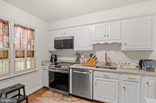 4422 Westover Pl NW, Washington, DC 20016 - Photo 7