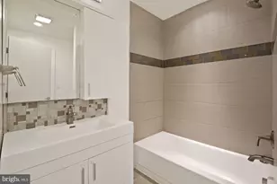 1355 Oak St NW, Washington, DC 20010 - Photo 13