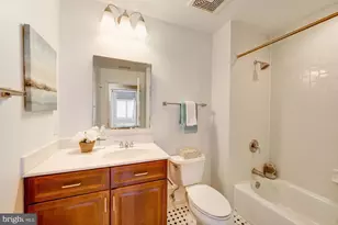 401 13th St NE, Washington, DC 20002 - Photo 9