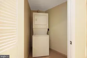 1010 Massachusetts Ave NW, Washington, DC 20001 - Photo 9
