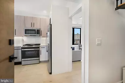 2001 I Street NE #10, Washington, DC 20002 - Photo 5