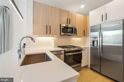 2001 I Street NE #10, Washington, DC 20002 - Photo 7