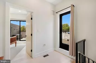 2001 I St NE, Washington, DC 20002 - Photo 19