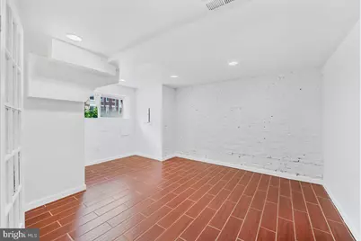 30 R Street NE #B, Washington, DC 20002 - Photo 5