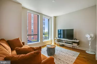 1211 Van Street SE #602, Washington, DC 20003 - Photo 5