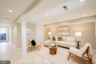 129 Florida Ave NW, Washington, DC 20001 - Photo 21