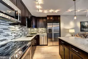 2141 P St NW, Washington, DC 20037 - Photo 3