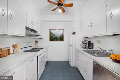 4000 Cathedral Avenue NW #651-B, Washington, DC 20016 - Photo 13