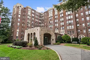 4000 Cathedral Ave NW, Washington, DC 20016 - Photo 3