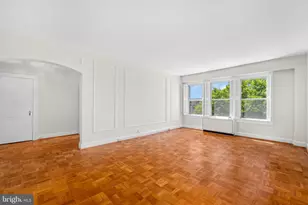 4000 Cathedral Ave NW, Washington, DC 20016 - Photo 23