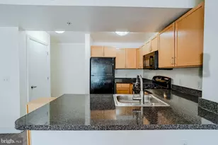 800 4th St SW, Washington, DC 20024 - Photo 3