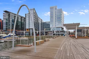 560 N St SW, Washington, DC 20024 - Photo 15