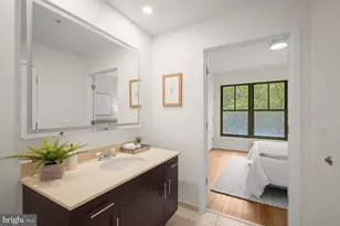 910 M St NW, Washington, DC 20001 - Photo 13