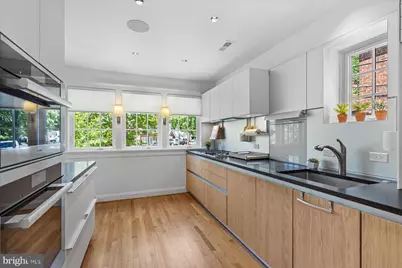 1706 Surrey Lane NW, Washington, DC 20007 - Photo 19