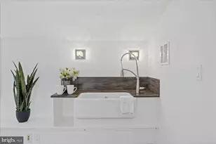 1706 Surrey Ln NW, Washington, DC 20007 - Photo 47