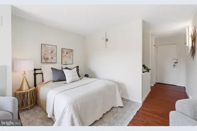 1718 P Street NW #809, Washington, DC 20036 - Photo 11