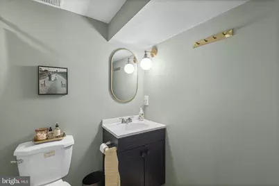 1712 M Street NE, Washington, DC 20002 - Photo 31
