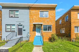 206 53rd St NE, Washington, DC 20019 - Photo 1