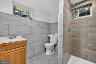 206 53rd St NE, Washington, DC 20019 - Photo 9