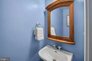 1341 East Capitol St SE, Washington, DC 20003 - Photo 9