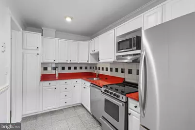1810 California Street NW #204, Washington, DC 20009 - Photo 5