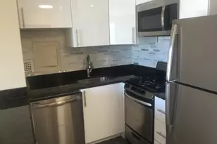 950 25th St NW, Washington, DC 20037 - Photo 9