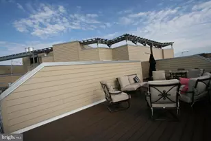 2550 17th St NW, Washington, DC 20009 - Photo 35