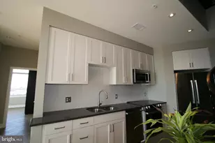 2550 17th St NW, Washington, DC 20009 - Photo 9