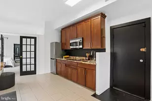 1605 7th St NW, Washington, DC 20001 - Photo 13
