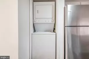104 15th St SE, Washington, DC 20003 - Photo 9