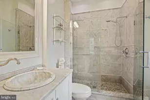 501 T St NW, Washington, DC 20001 - Photo 23