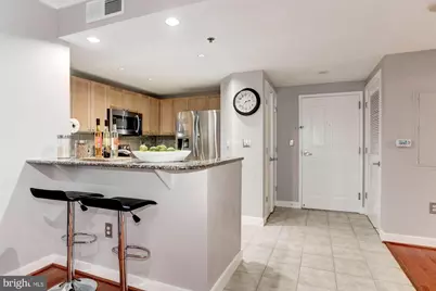 777 7th Street NW #813, Washington, DC 20001 - Photo 35