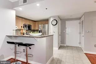 777 7th St NW, Washington, DC 20001 - Photo 35