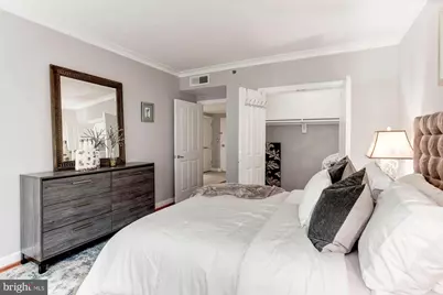 777 7th Street NW #813, Washington, DC 20001 - Photo 33