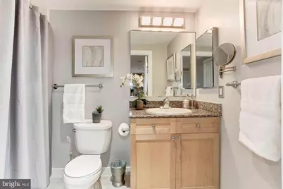 777 7th Street NW #813, Washington, DC 20001 - Photo 29