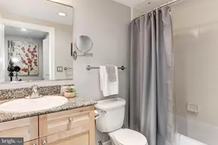777 7th St NW, Washington, DC 20001 - Photo 23