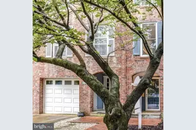 413 D Street SE, Washington, DC 20003 - Photo 1
