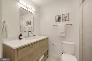 1810 Lamont St NW, Washington, DC 20010 - Photo 87