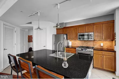 616 E Street NW #1118, Washington, DC 20004 - Photo 11