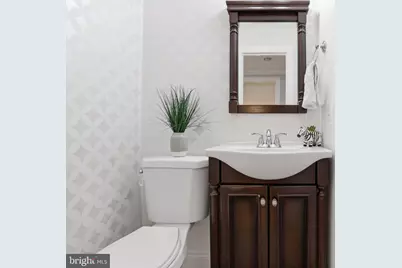 326 Farragut Street NW, Washington, DC 20011 - Photo 13